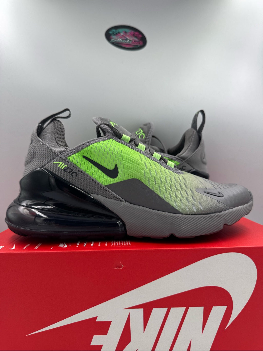 Nike Air Max 270 Gs Pencil Point Lime Blast Brand New Size 55y